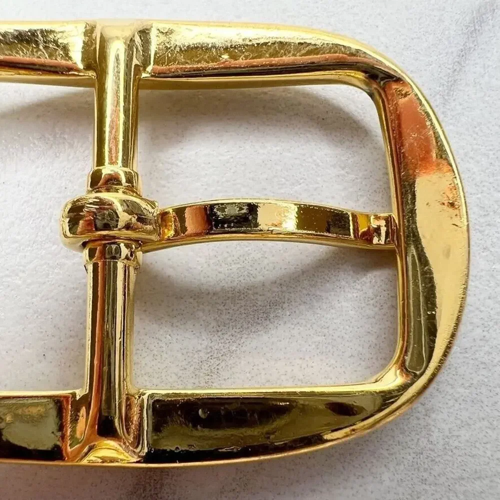 Vintage Gold Tone Simple Basic Belt Buckle for up to 1 Inch Belt